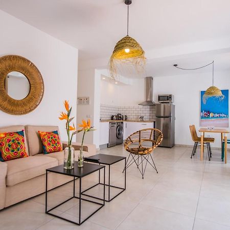 La Farmacia Apartment Гран Тарахал Екстериор снимка