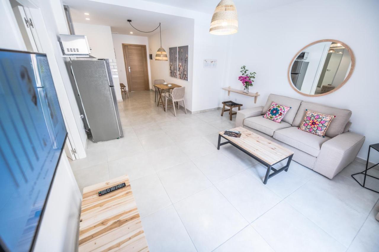 La Farmacia Apartment Гран Тарахал Екстериор снимка