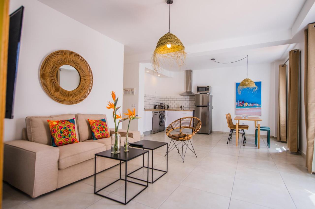 La Farmacia Apartment Гран Тарахал Екстериор снимка