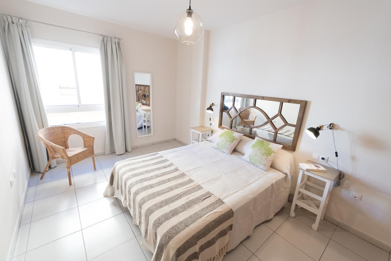 La Farmacia Apartment Гран Тарахал Екстериор снимка