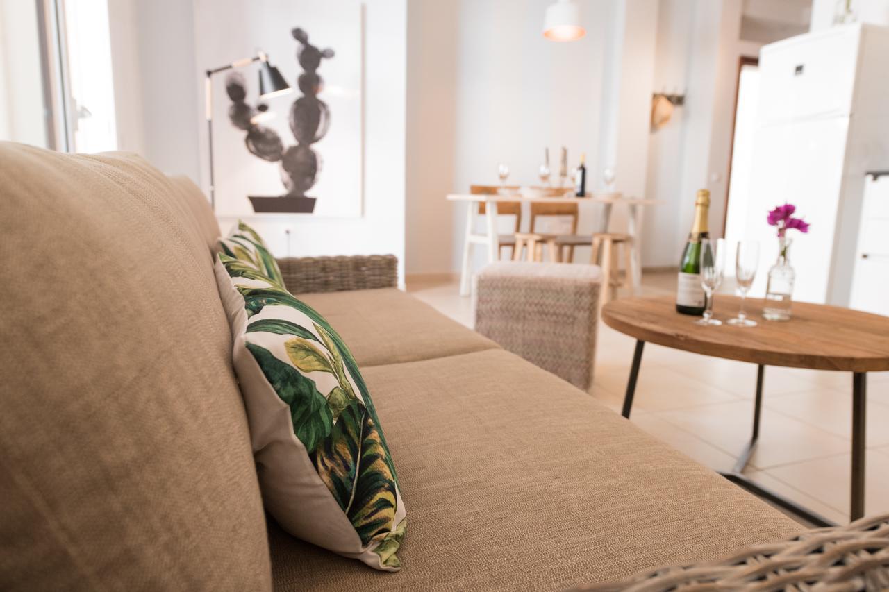 La Farmacia Apartment Гран Тарахал Екстериор снимка