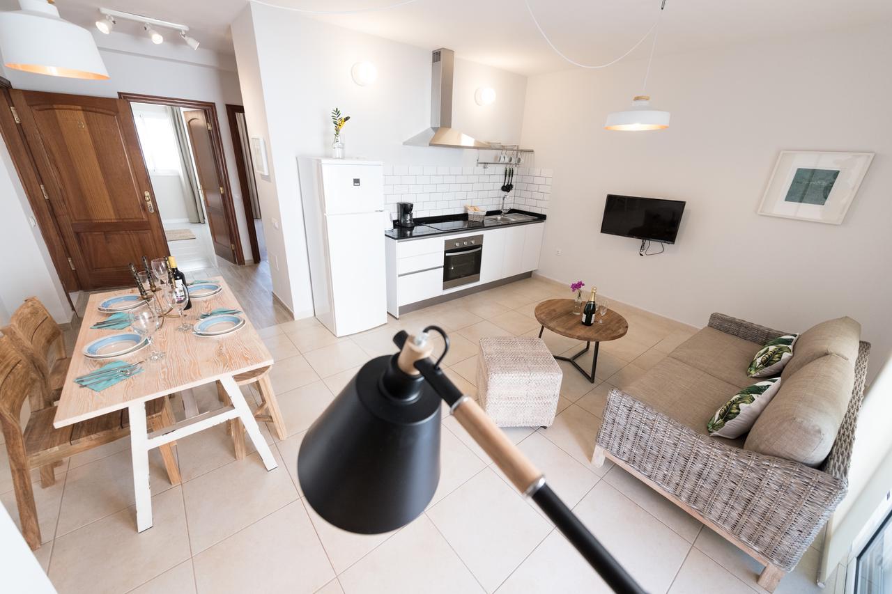 La Farmacia Apartment Гран Тарахал Екстериор снимка