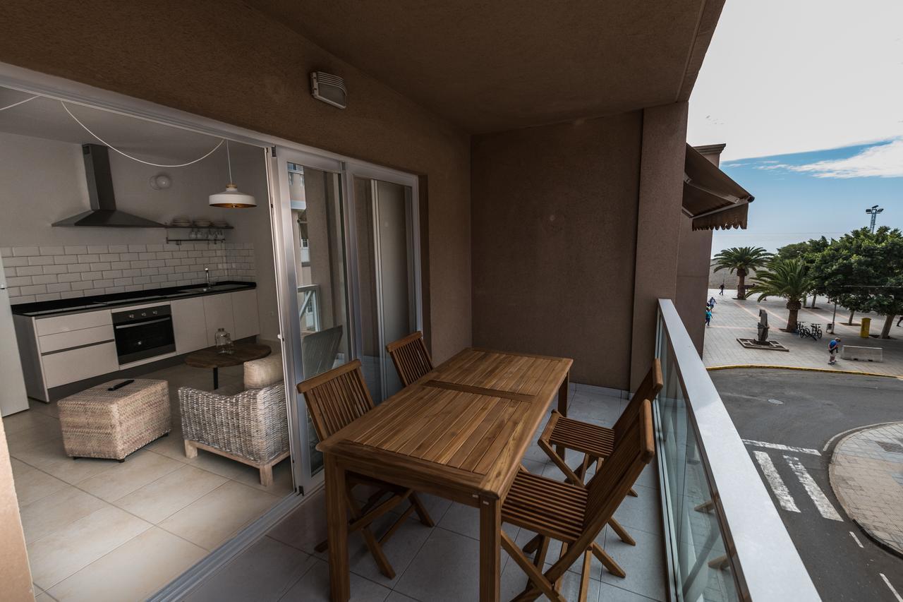La Farmacia Apartment Гран Тарахал Екстериор снимка