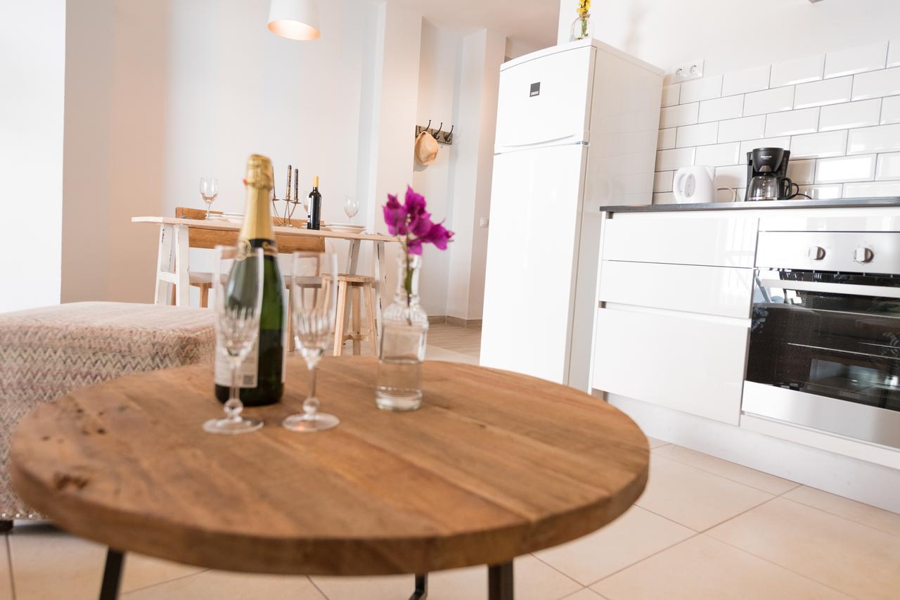 La Farmacia Apartment Гран Тарахал Екстериор снимка