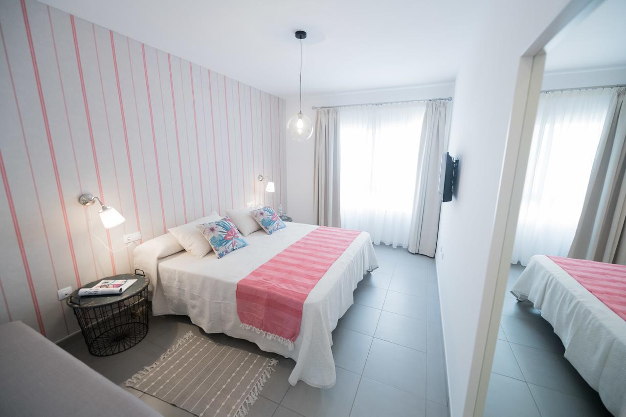La Farmacia Apartment Гран Тарахал Екстериор снимка