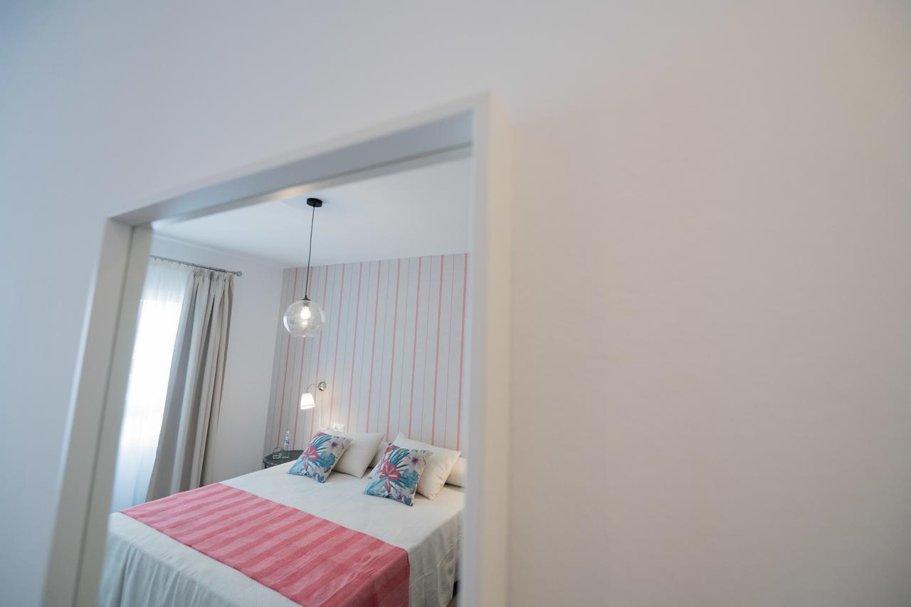 La Farmacia Apartment Гран Тарахал Екстериор снимка